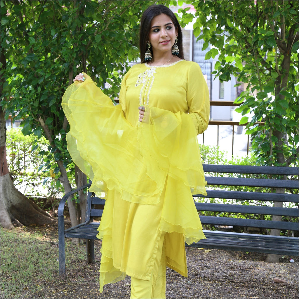 Boat Neck Kurti Pant Set with Dori Embroidery & Ruffled Dupatta