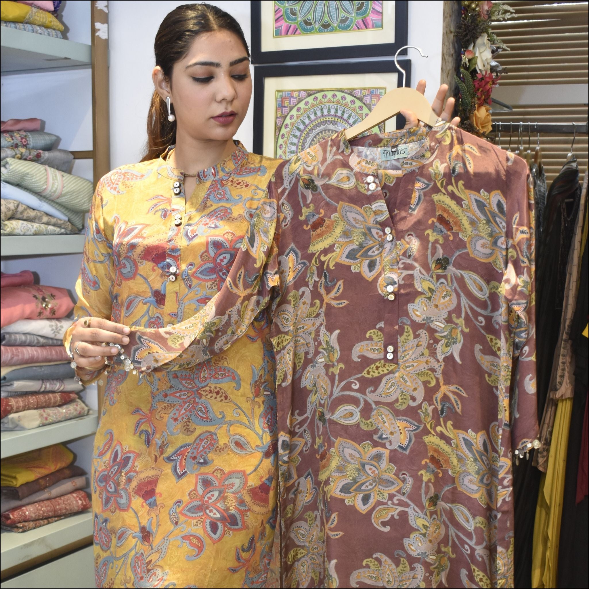 Muslin Printed Kurti Pant Set with Chinese Collar
