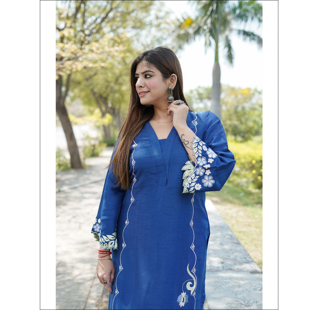 Blue Dupian Kurti Pant Set with Floral Embroidery & V-Neck