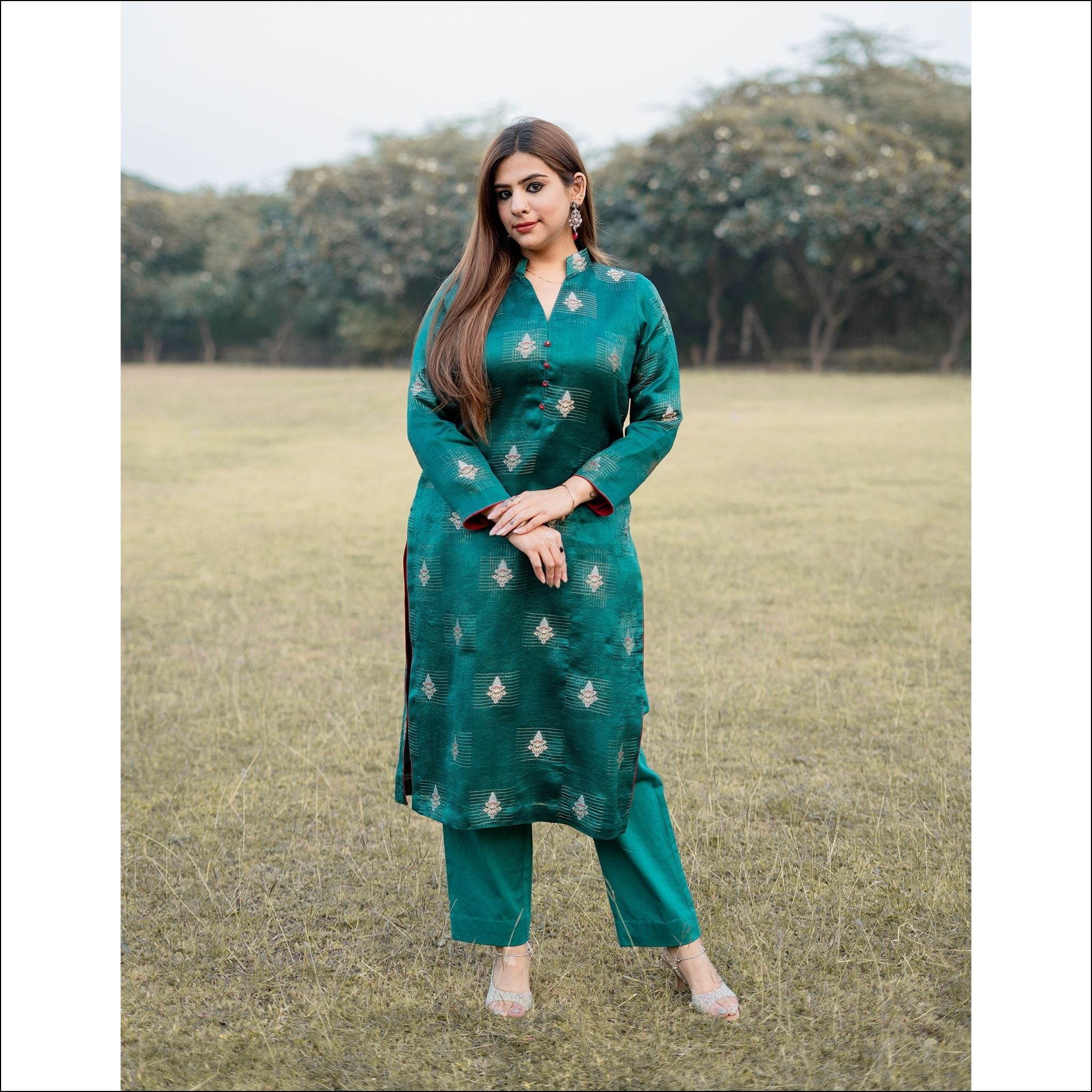 Bottle Green Silk Kurti Set with Hand-Embroidered Buttons & Zari Weaving