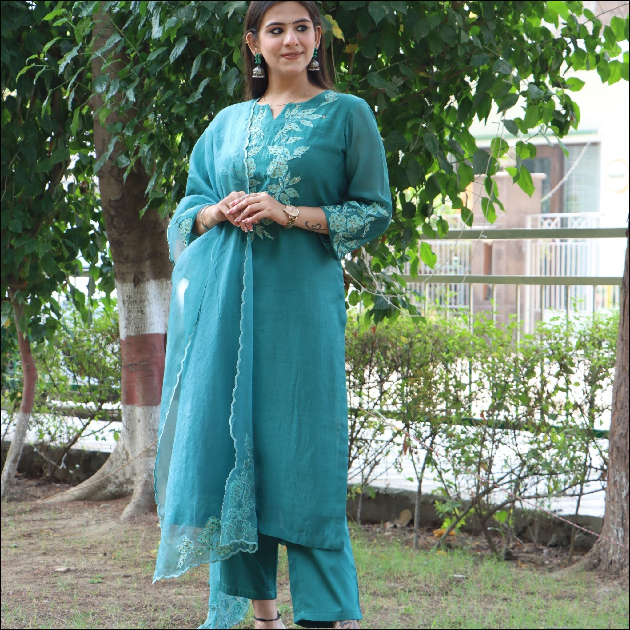 Mul Cotton Suit Set with Organza Dupatta & Applique Work