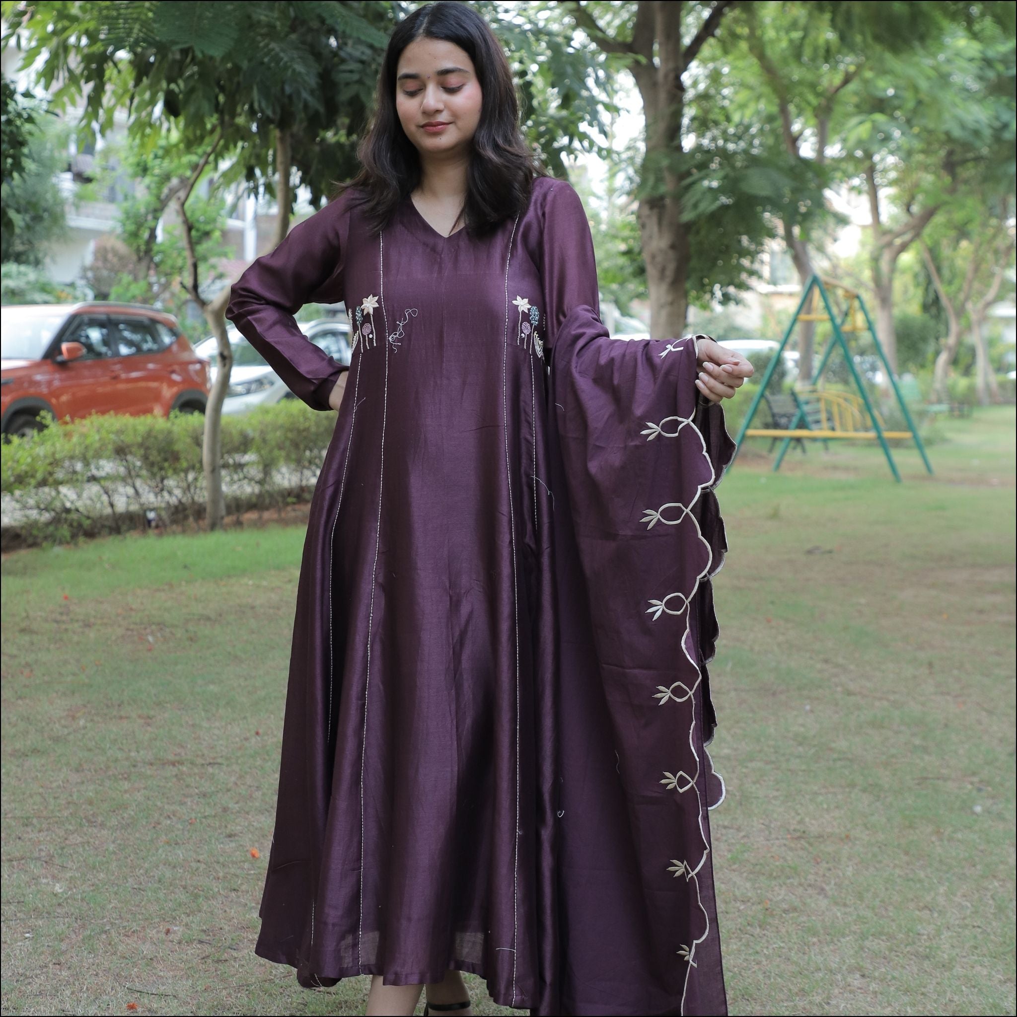 Full Sleeves Kurti with Colorful Thread Work & Embroidered Mul Cotton Dupatta