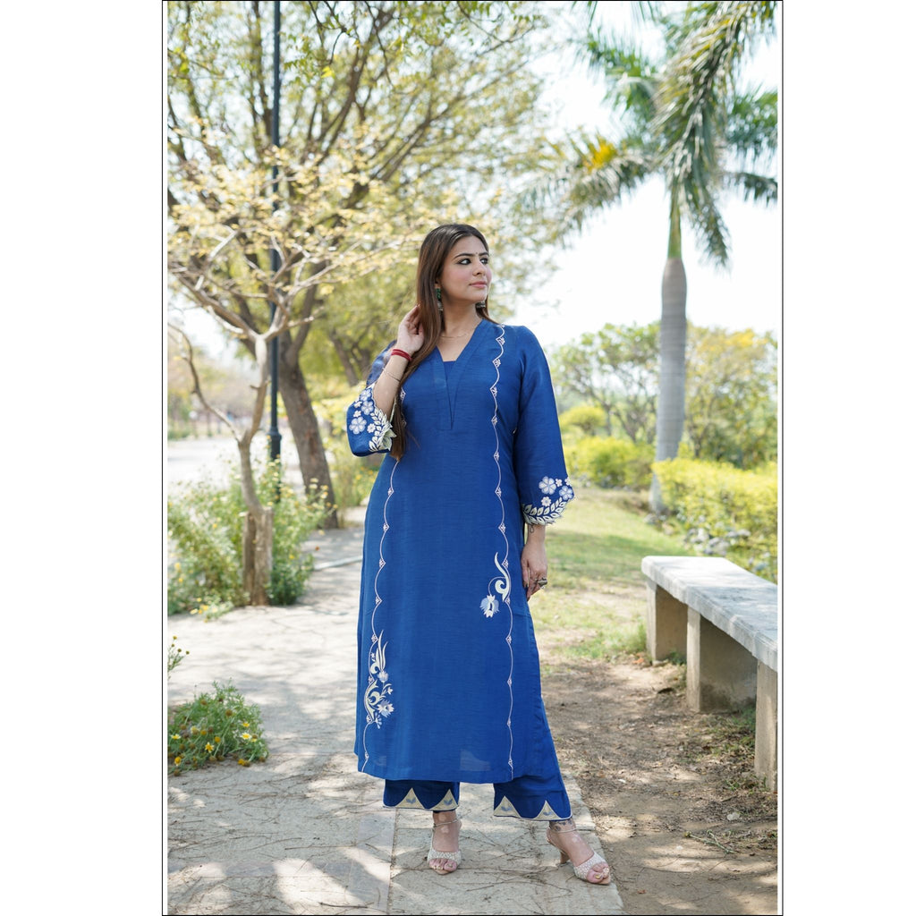 Blue Dupian Kurti Pant Set with Floral Embroidery & V-Neck