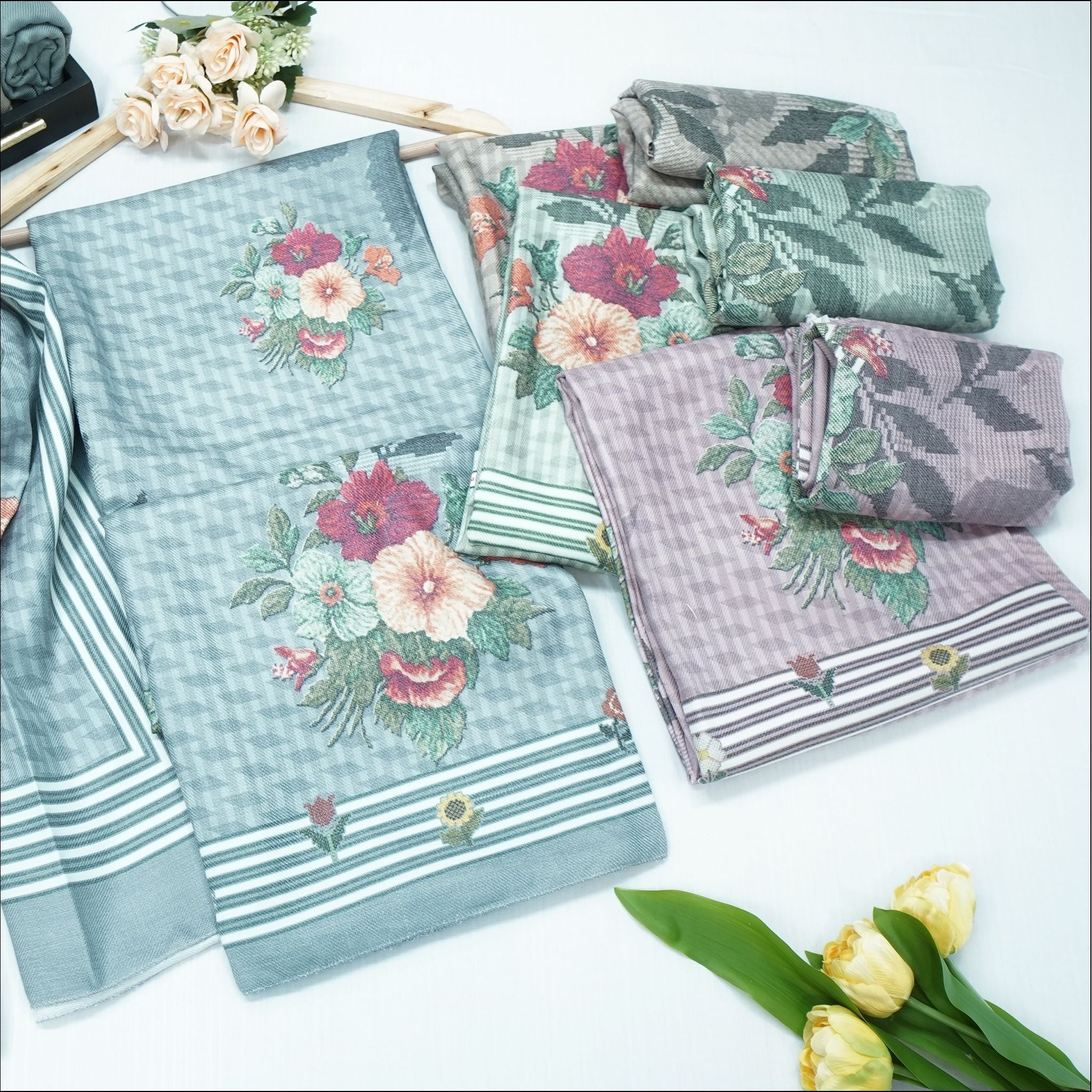 Light Blue Purple Lavender Green Spun Unstitched Winter Suit Set