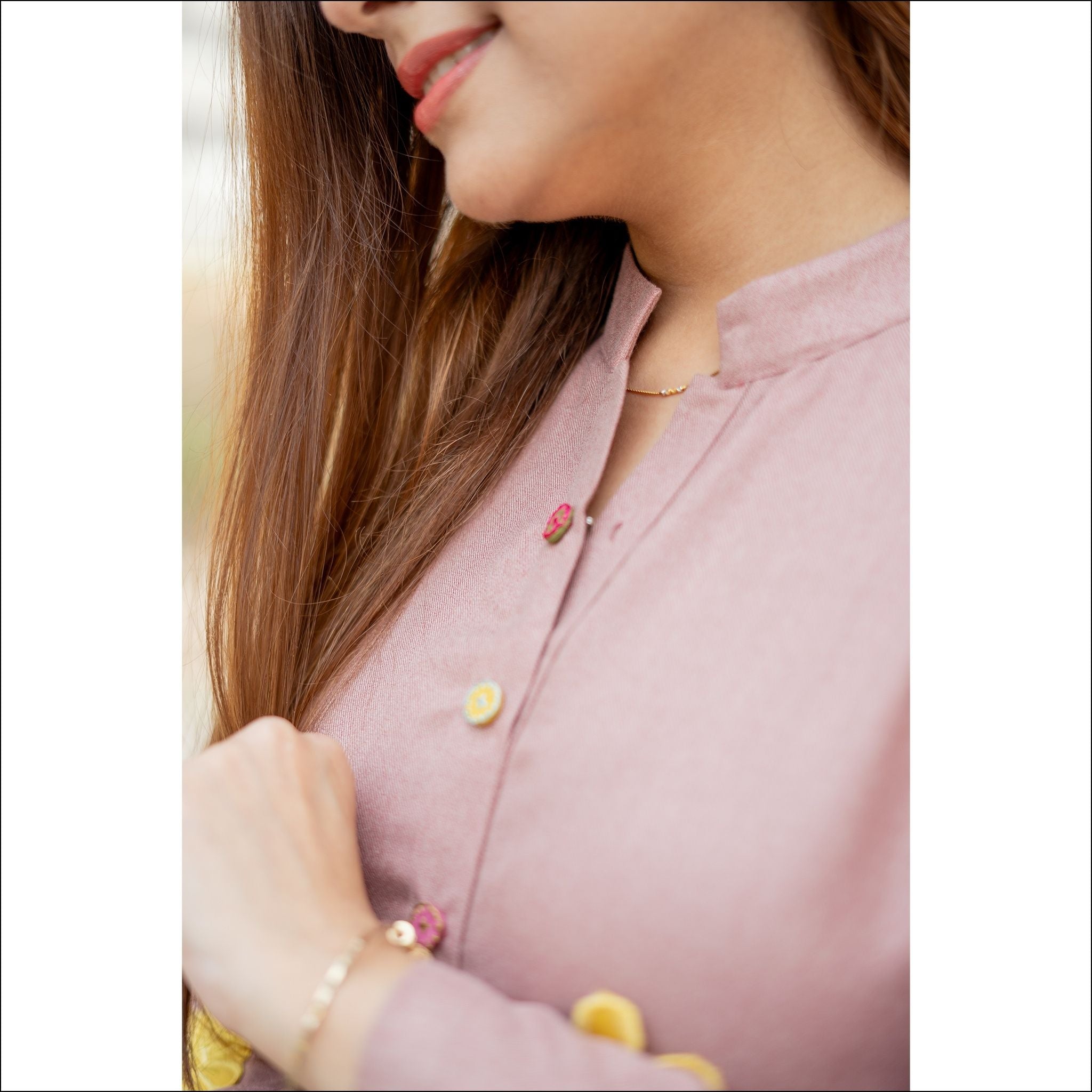 Neutral Pink Spun Kurti Pant Set with Floral Sleeve Patch