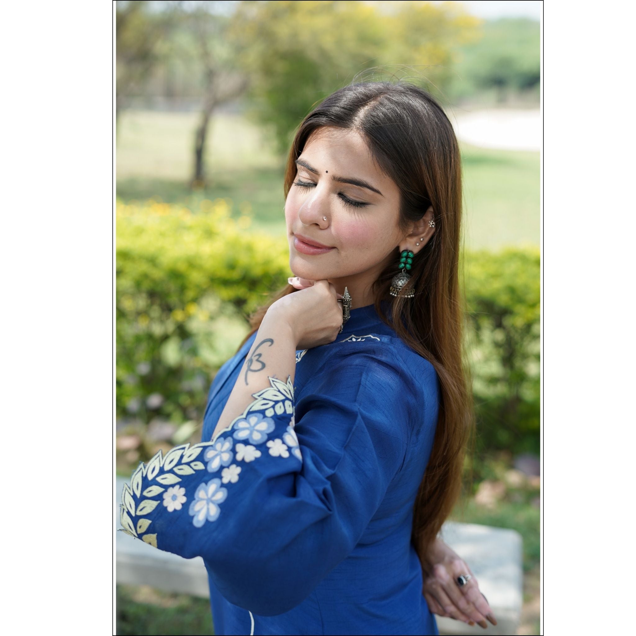 Blue Dupian Kurti Pant Set with Floral Embroidery & V-Neck